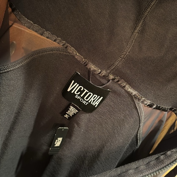 NWT Victoria’s Secret VS sport lightweight short sleeve jacket workout XS - Picture 10 of 11